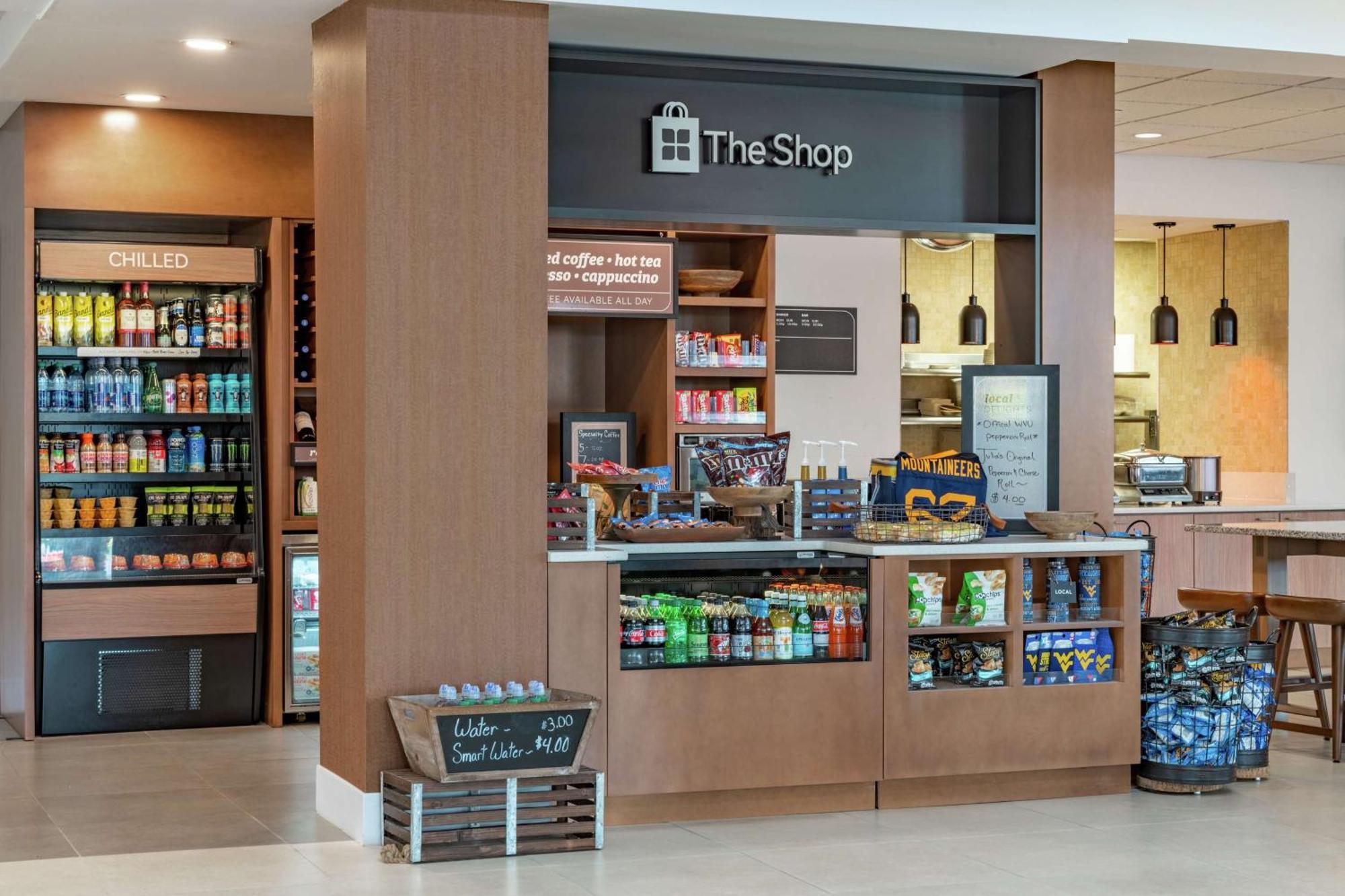 Hilton Garden Inn Morgantown Ngoại thất bức ảnh